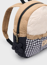 Mochila Guardería Acolchada Cuadros Negro Mayoral detalle